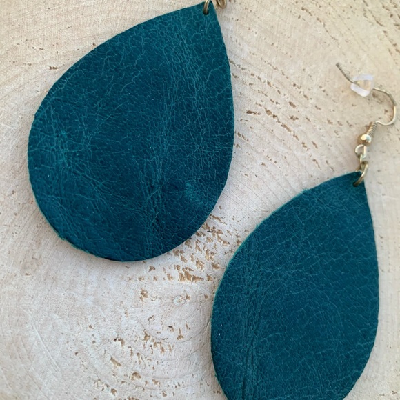 Genuine Teal Leather Teardrop Lightweight Dangle Statement Earrings - Picture 3 of 4